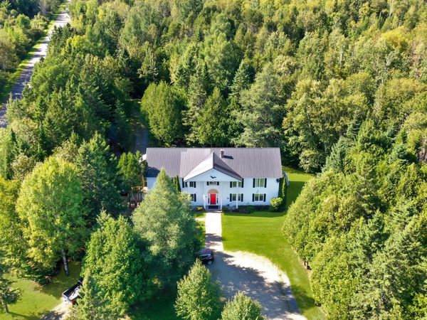 152 E Green Ridge Road , Caribou, ME 04736