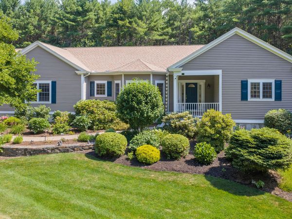 7 Moses Lane, Scarborough, ME 04074