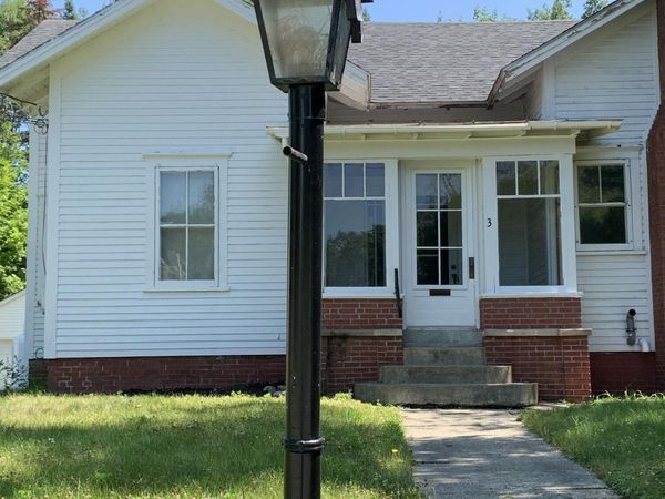 3 N School Street , Skowhegan, ME 04976