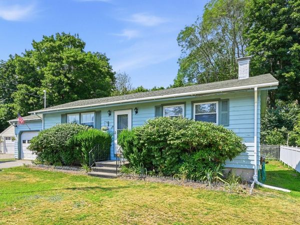 19 Richardson Street , Bath, ME 04530