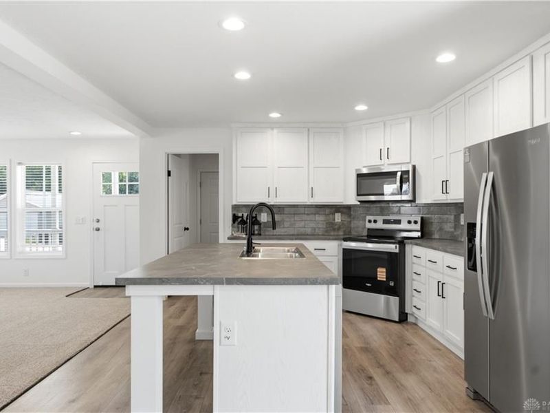 431 Park Hills, Unit 31, Fairborn, OH 45324 Photo 4