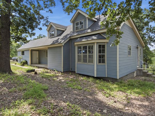 1547 E 565 Road , Locust Grove, OK 74352