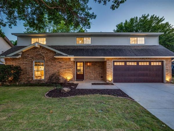 407 Valley Cove Drive , Richardson, TX 75080