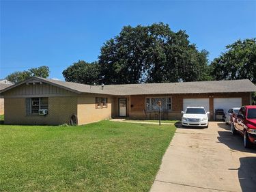 6454 Franwood Terrace, Fort Worth, TX 76112