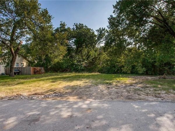 6910 Mohawk Drive, Dallas, TX 75235
