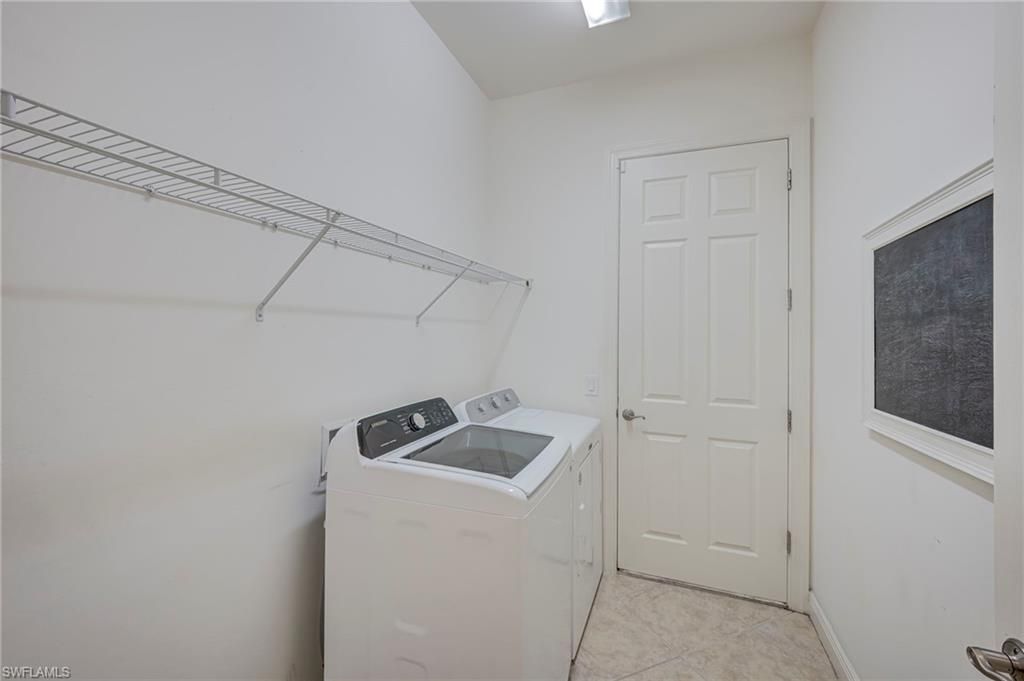 13631 Manchester Way , Naples, FL 34109 Photo