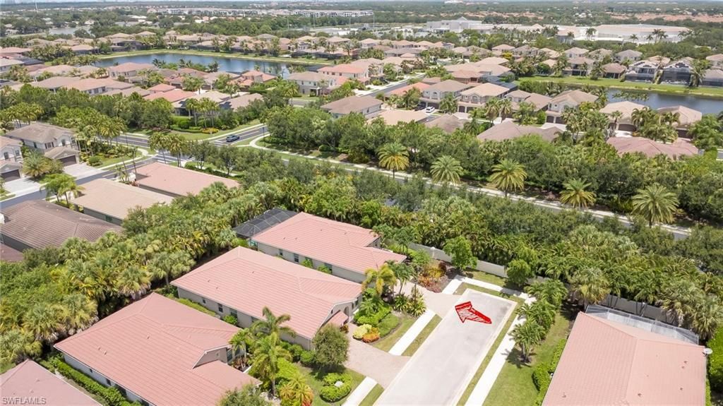 13631 Manchester Way , Naples, FL 34109 Photo