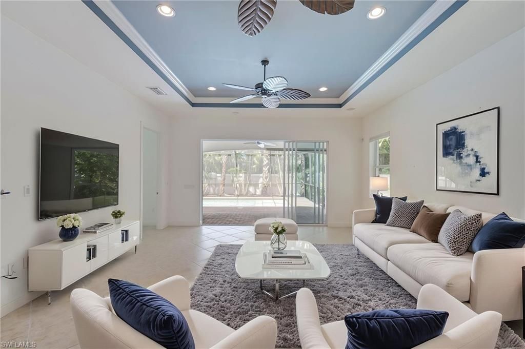 13631 Manchester Way , Naples, FL 34109 Photo