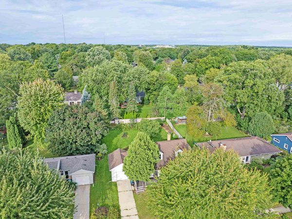 522 S MIDVALE Boulevard, Madison, WI 53711