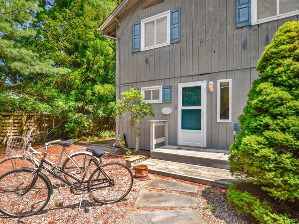 11 Devon Road , Amagansett, NY 11930