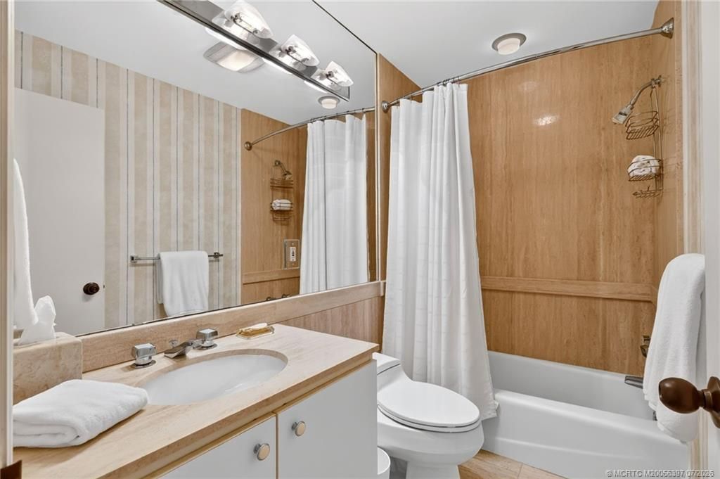 2920 SE Dune Drive, Unit 210, Stuart, FL 34996 Photo