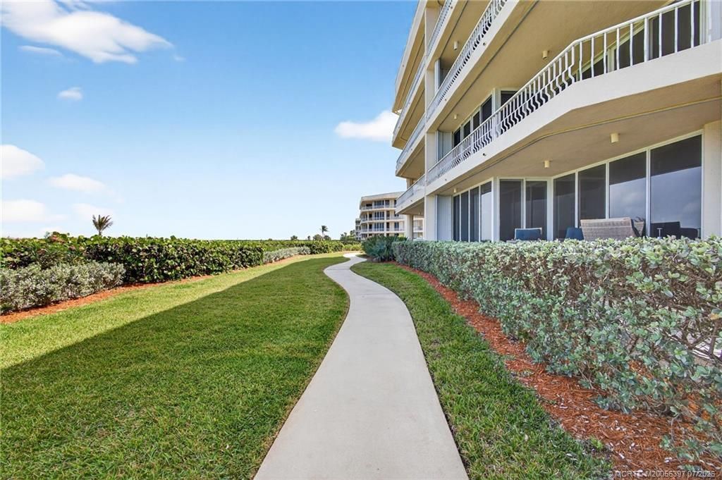 2920 SE Dune Drive, Unit 210, Stuart, FL 34996 Photo