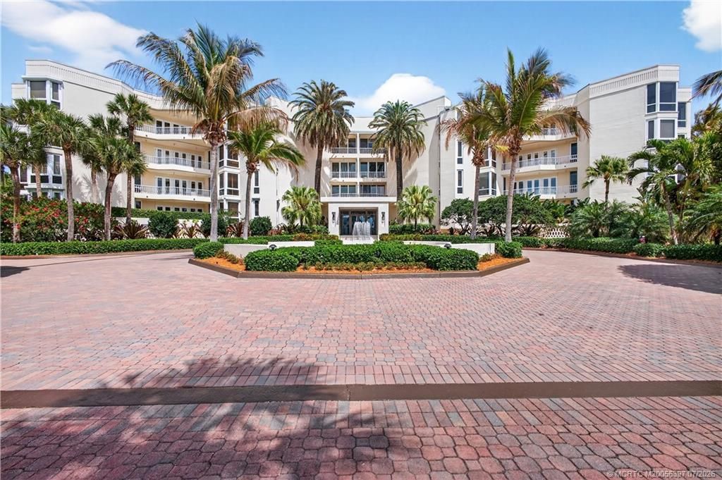 2920 SE Dune Drive, Unit 210, Stuart, FL 34996 Photo