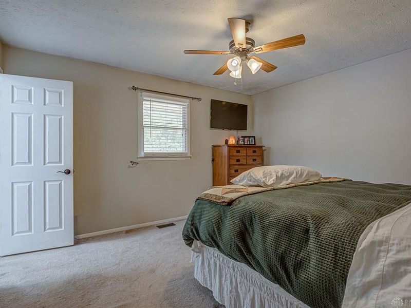 8530 Kingston Drive, Franklin Township, OH 45005 Photo 18