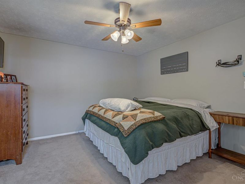 8530 Kingston Drive, Franklin Twp, OH 45005 Photo 16