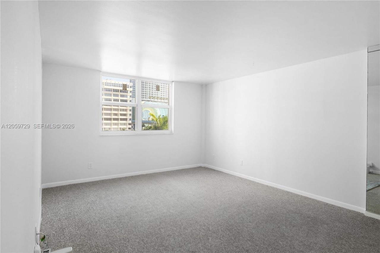 1849 S Ocean Dr , Unit 407, Hallandale Beach, FL 33009 Photo