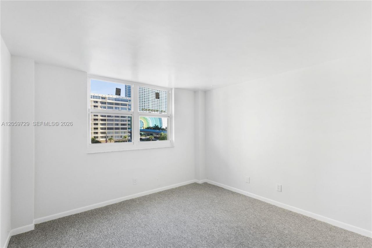 1849 S Ocean Dr , Unit 407, Hallandale Beach, FL 33009 Photo