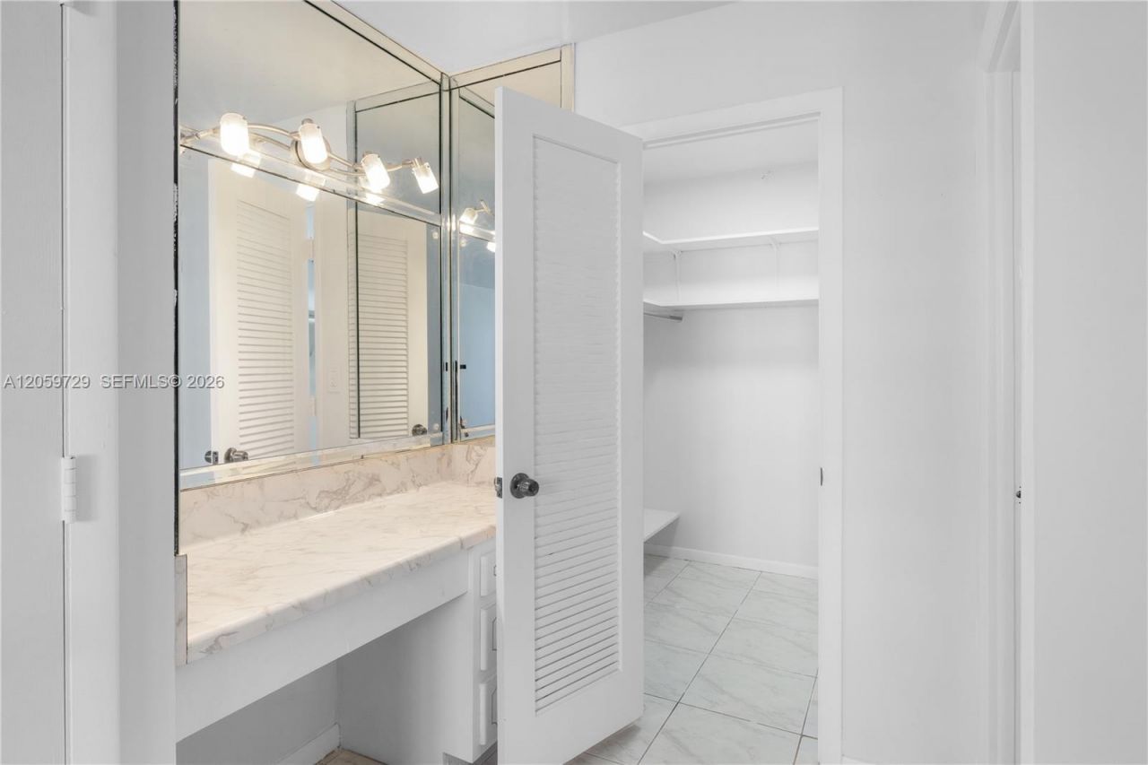 1849 S Ocean Dr , Unit 407, Hallandale Beach, FL 33009 Photo