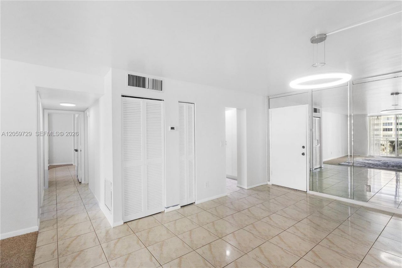 1849 S Ocean Dr , Unit 407, Hallandale Beach, FL 33009 Photo