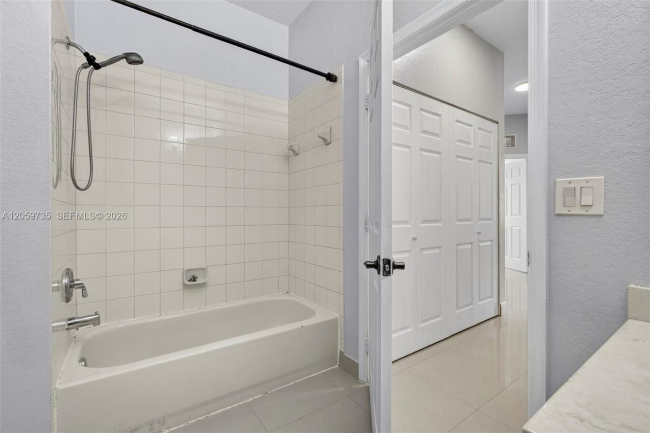2151 Umbrella Cay, West Palm Beach, FL 33411 Photo
