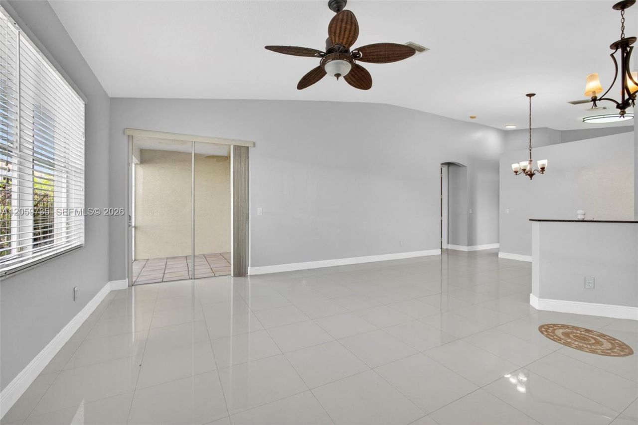 2151 Umbrella Cay, West Palm Beach, FL 33411 Photo