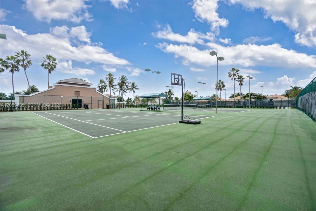 2151 Umbrella Cay, West Palm Beach, FL 33411 Photo