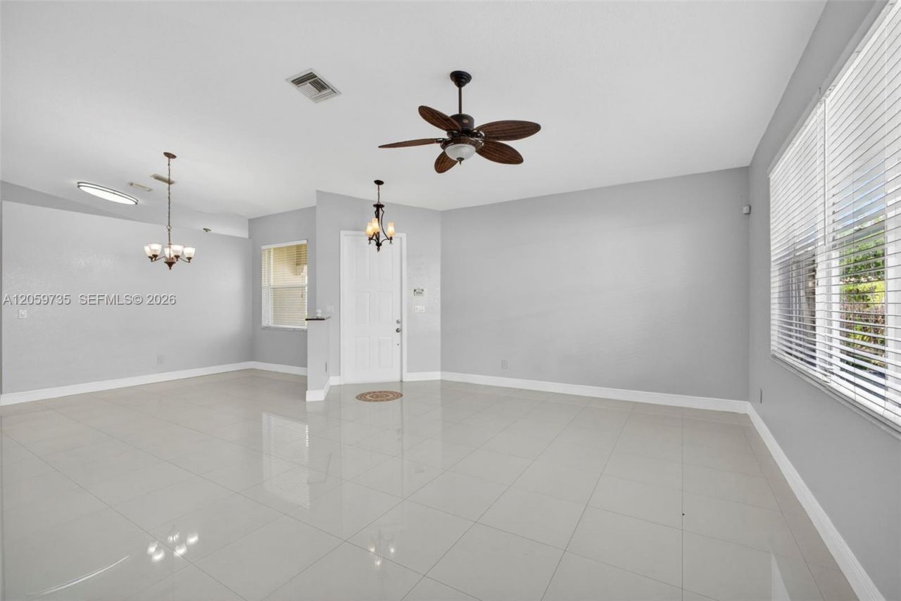 2151 Umbrella Cay, West Palm Beach, FL 33411 Photo