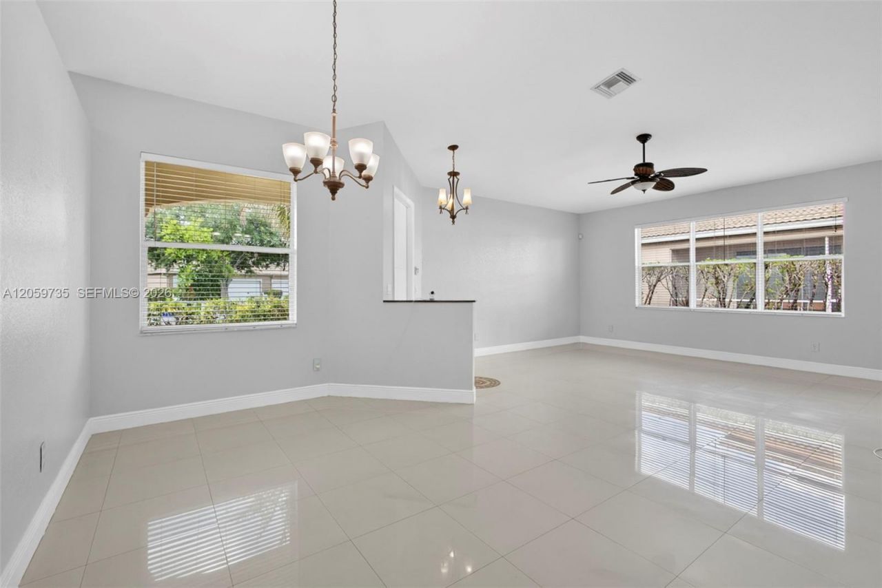 2151 Umbrella Cay, West Palm Beach, FL 33411 Photo