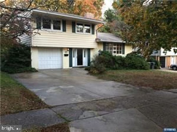 1423 CARSON ROAD, WILMINGTON, DE 19803