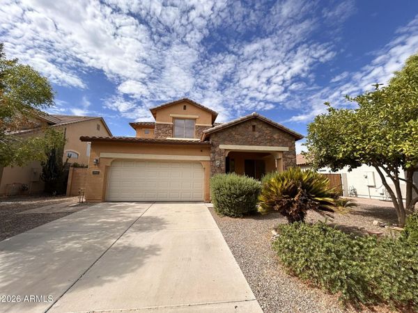 2692 E VERMONT Court, Gilbert, AZ 85295