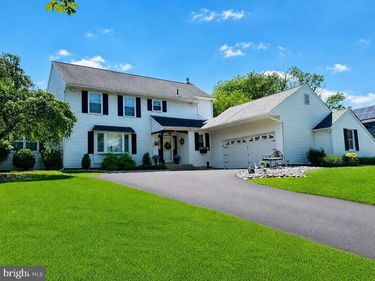 22 W NORTON DRIVE, CHURCHVILLE, PA 18966
