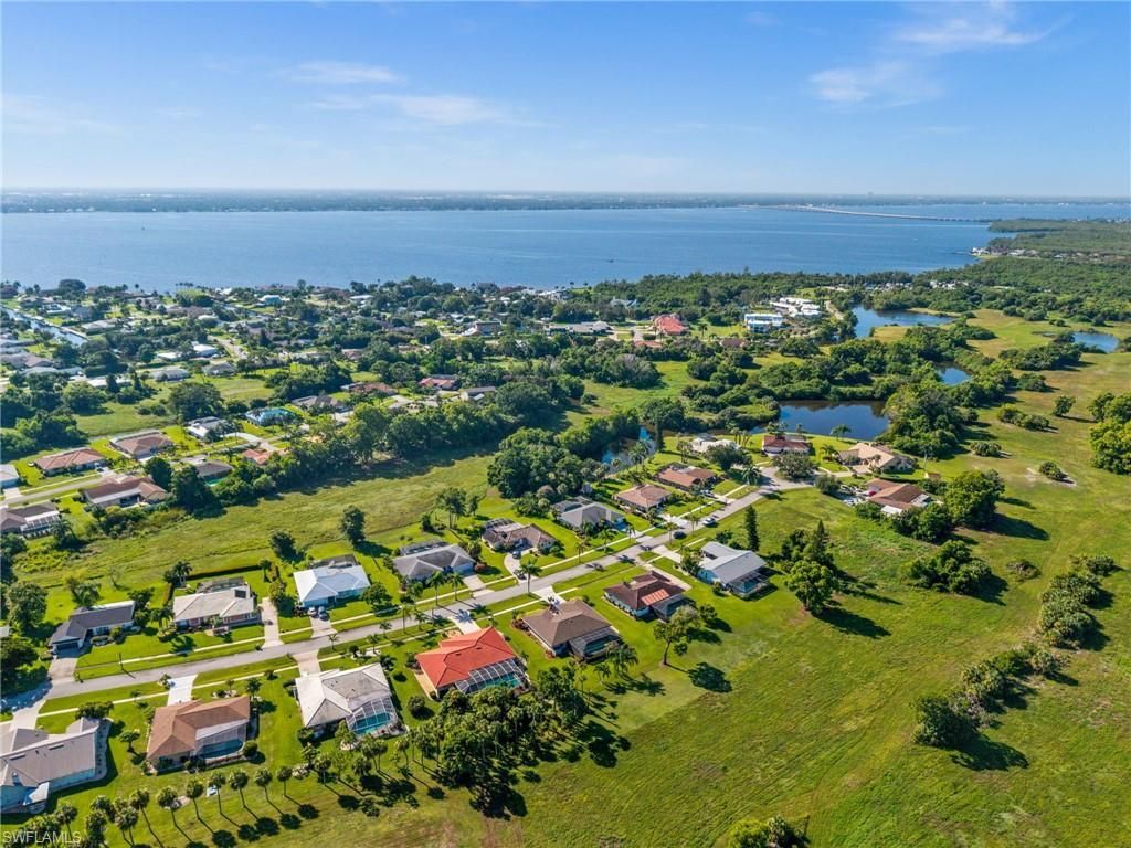 4165 Prestwick Ct , North Fort Myers, FL 33903 Photo
