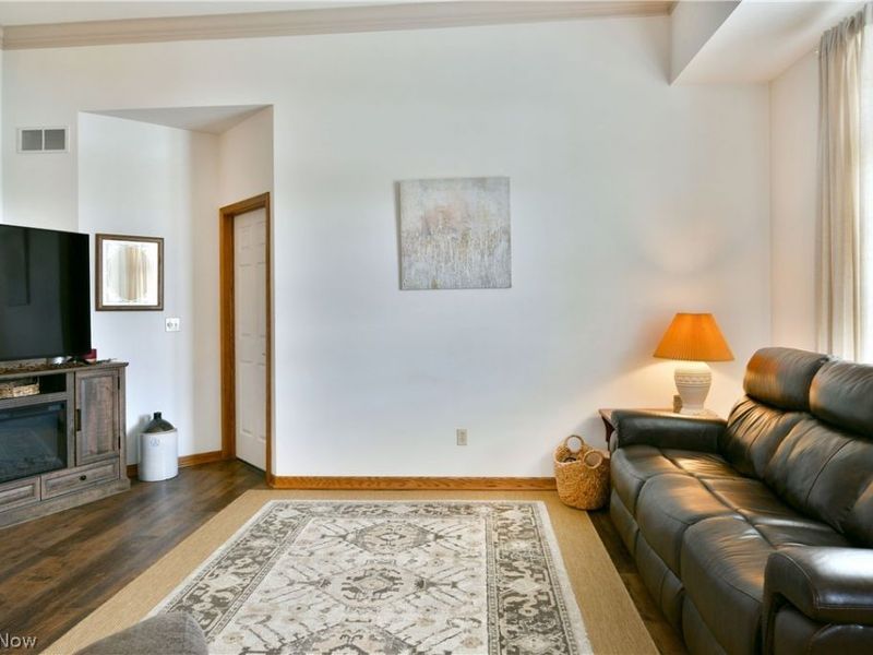 24 Abbington Drive NW, Warren, OH 44481 Photo 15