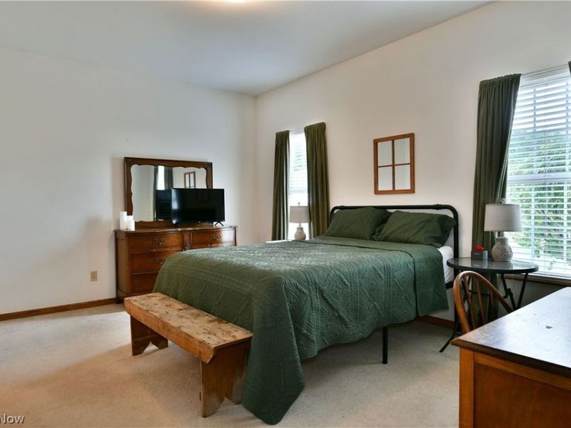 24 Abbington Drive NW, Warren, OH 44481 Photo 17