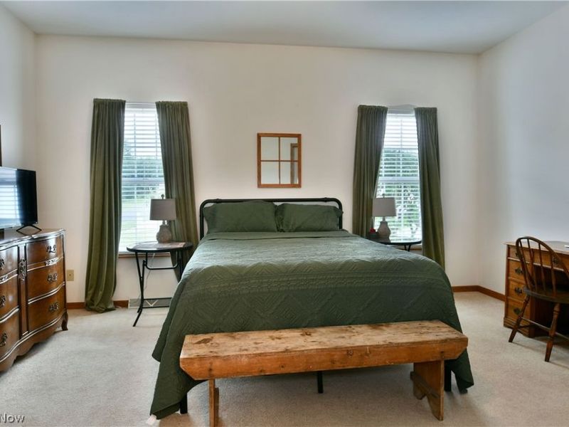 24 Abbington Drive NW, Warren, OH 44481 Photo 18