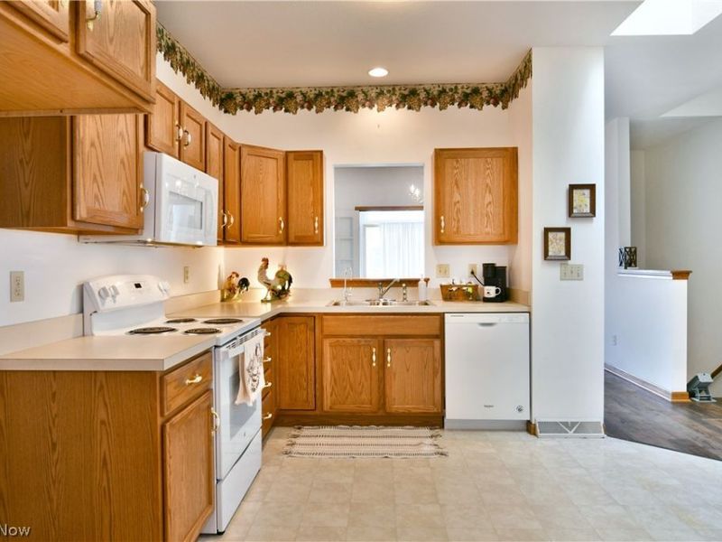 24 Abbington Drive NW, Warren, OH 44481 Photo 25