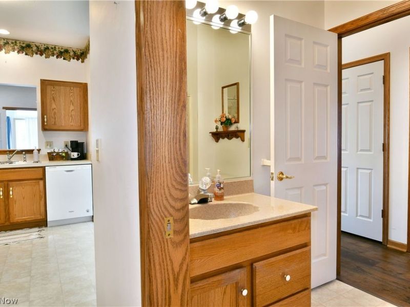 24 Abbington Drive NW, Warren, OH 44481 Photo 36