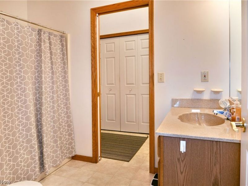 24 Abbington Drive NW, Warren, OH 44481 Photo 39