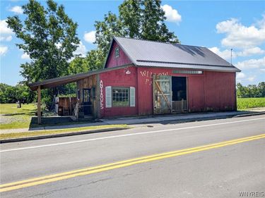 71 S Academy Street, Wyoming, NY 14591