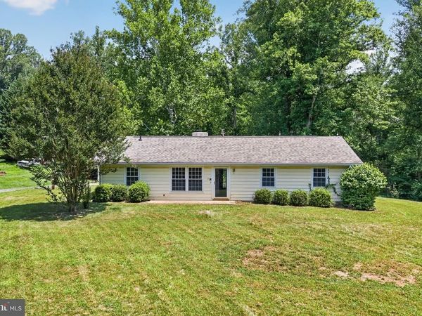 467 STATON LANE, AMISSVILLE, VA 20106