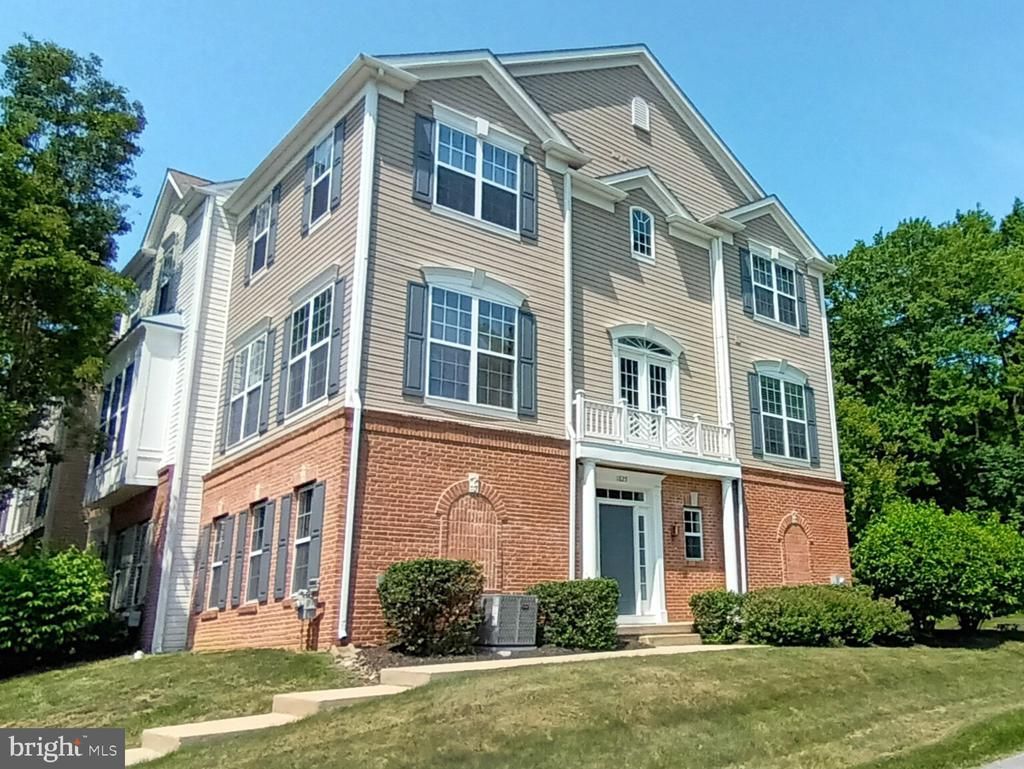 1825 DARLINGTON LANE, CHESTER SPRINGS, PA 19425
