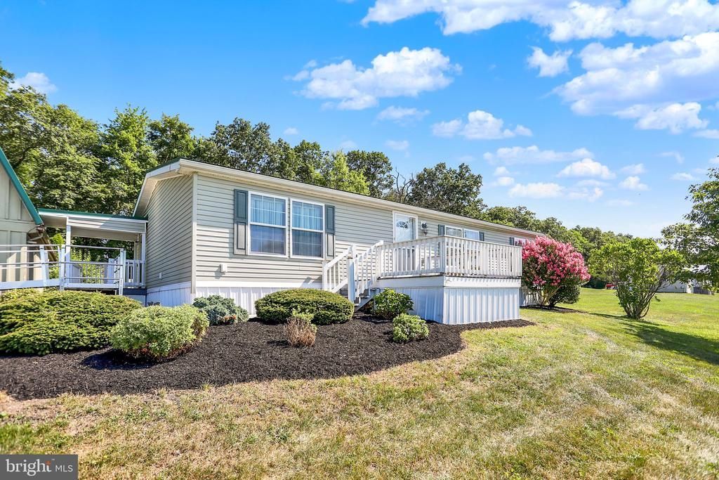 122 BUCHER HOLLOW ROAD , MILLERSTOWN, PA 17062