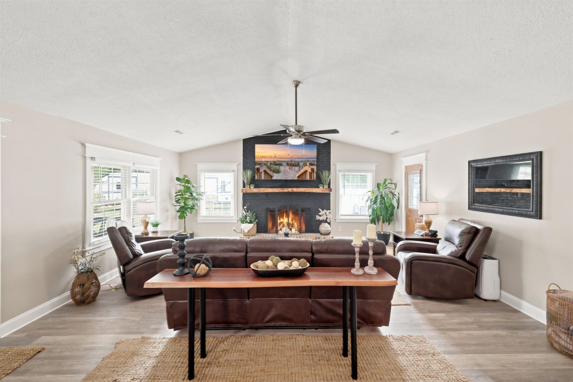946 Fox Hollow Rd.  Photo 15