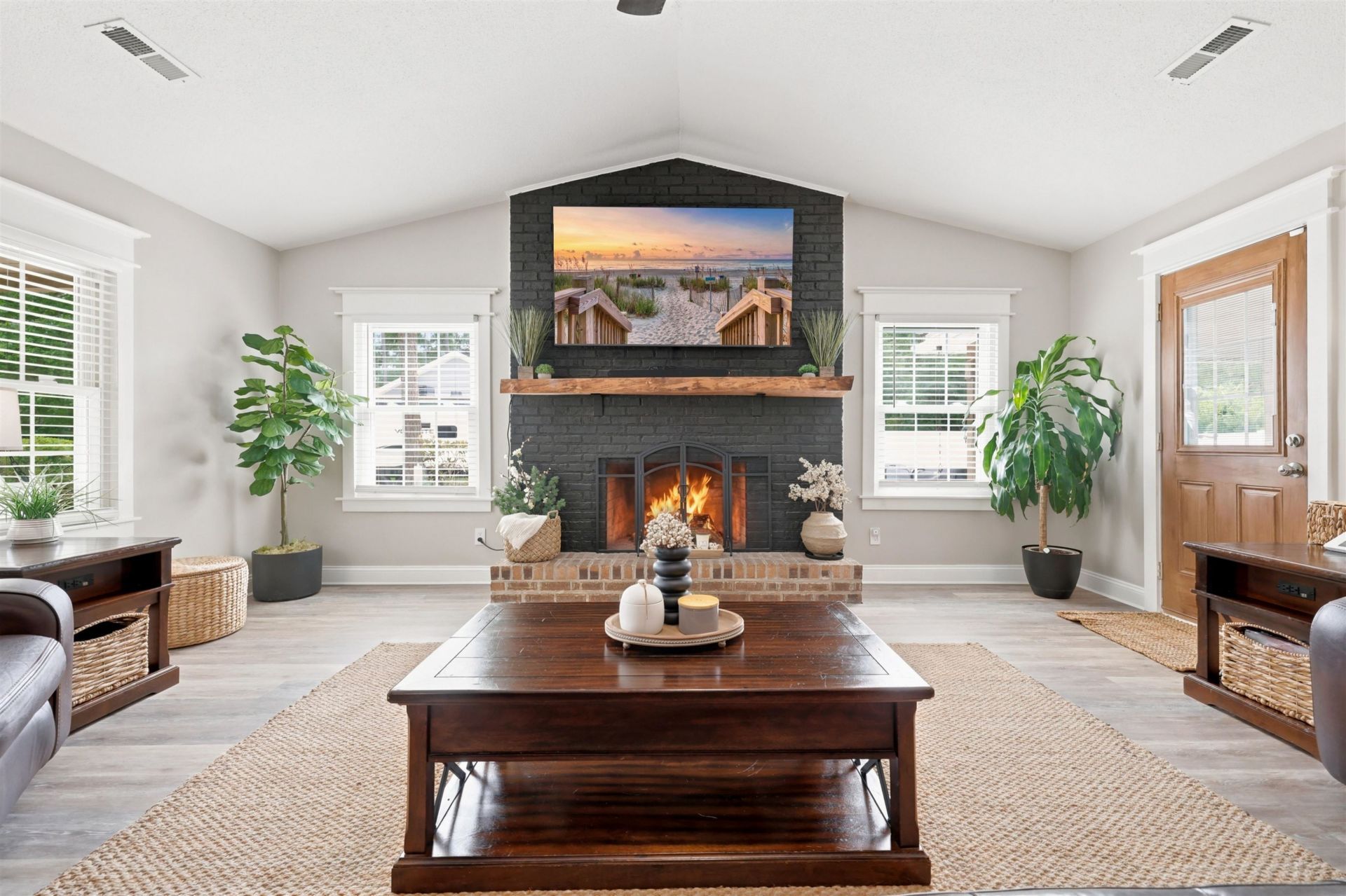946 Fox Hollow Rd.  Photo 16