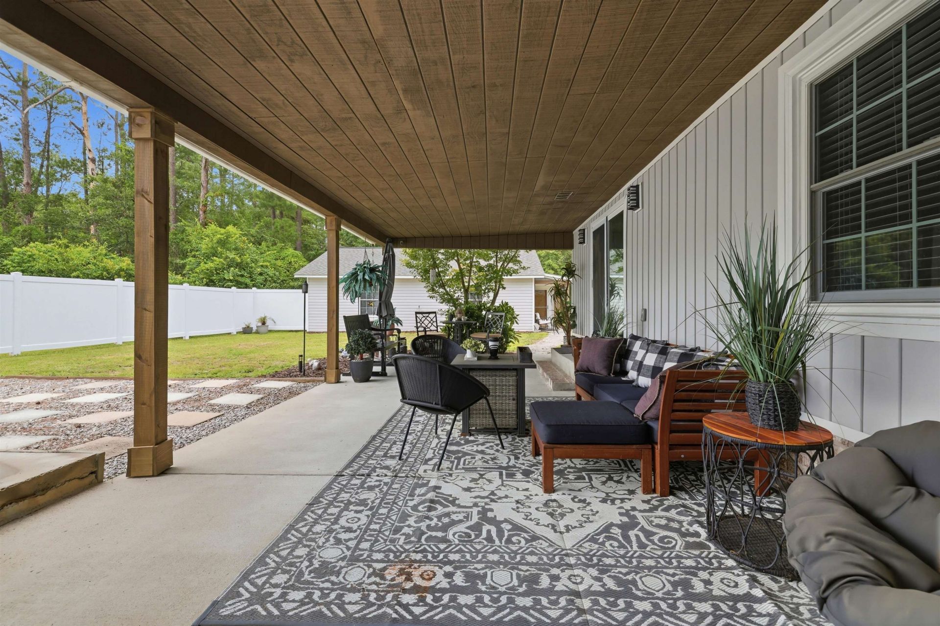 946 Fox Hollow Rd.  Photo 33