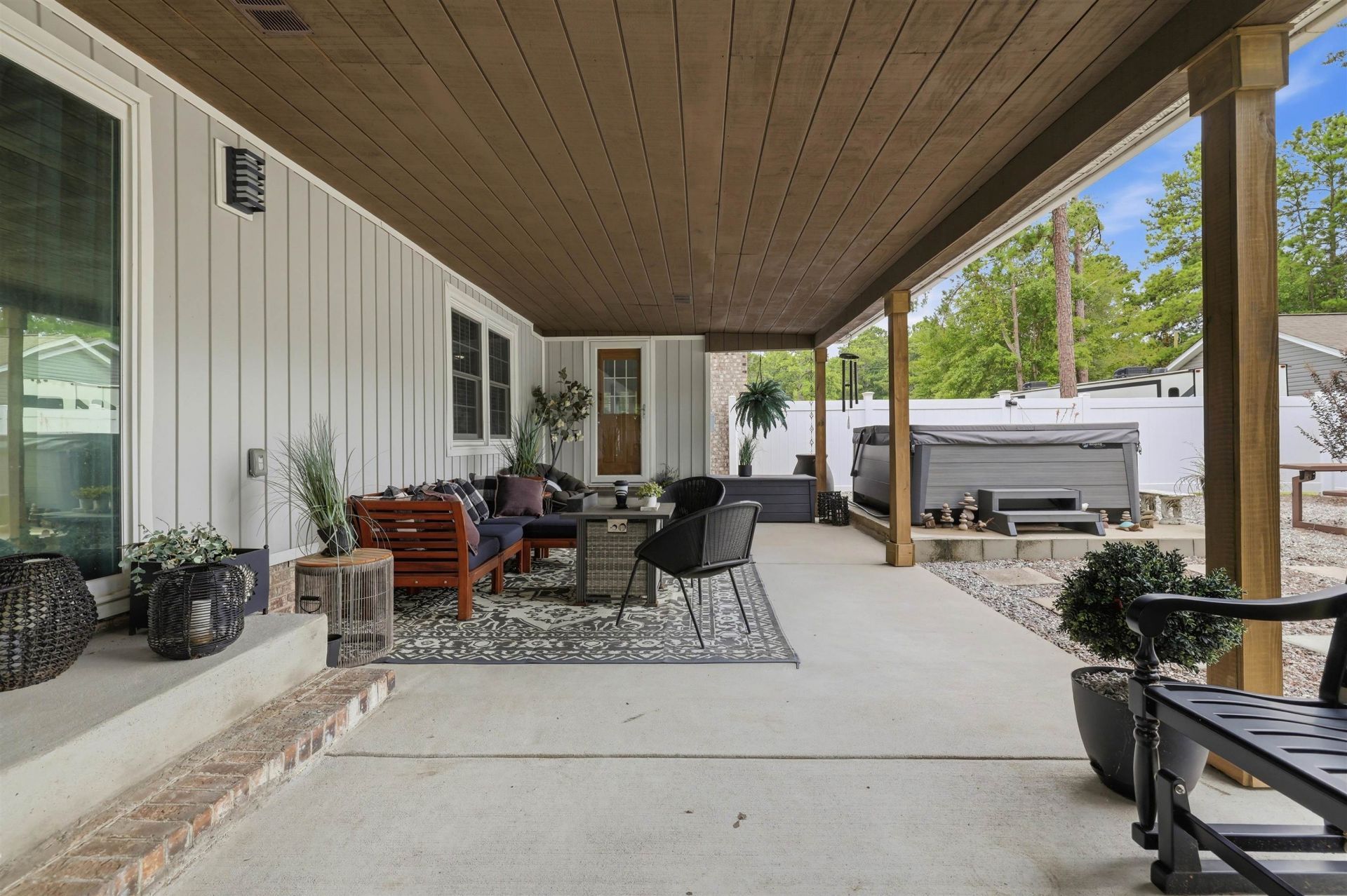946 Fox Hollow Rd.  Photo 34