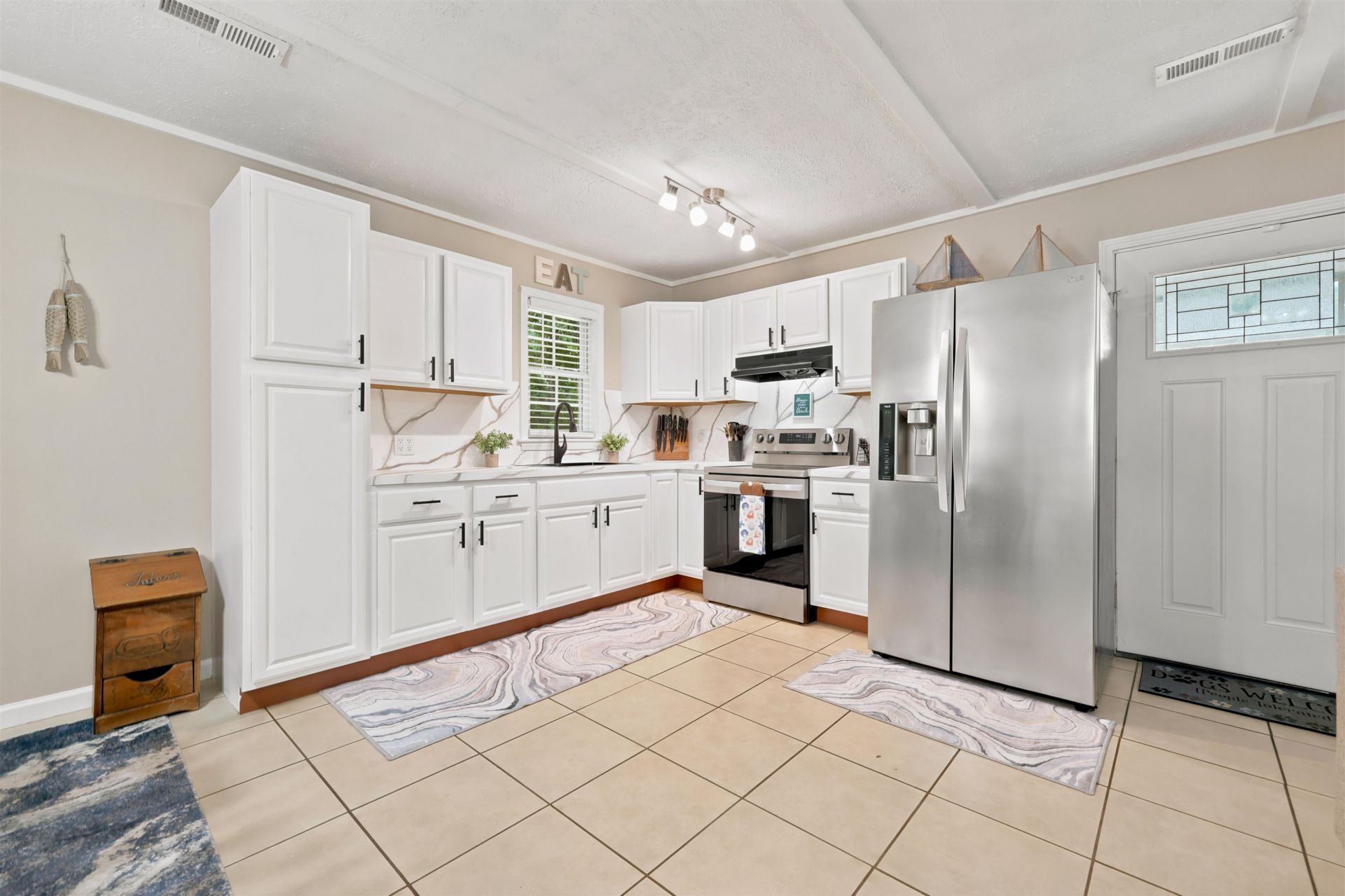 946 Fox Hollow Rd.  Photo 49