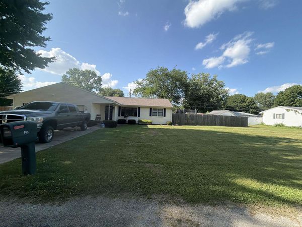 918 W Plainview Drive, Marion, IN 46952