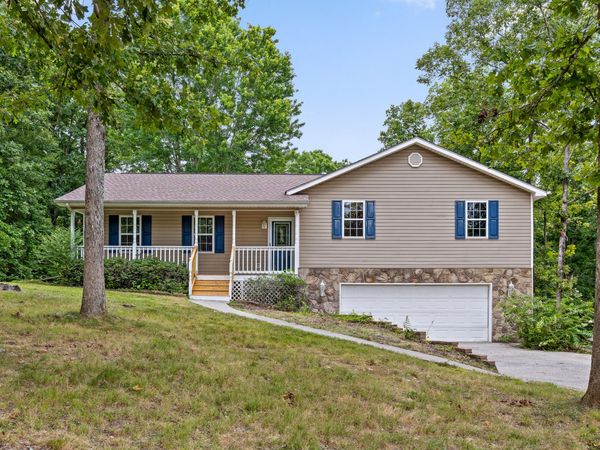 5031 Village Drive, Cohutta, GA 30710