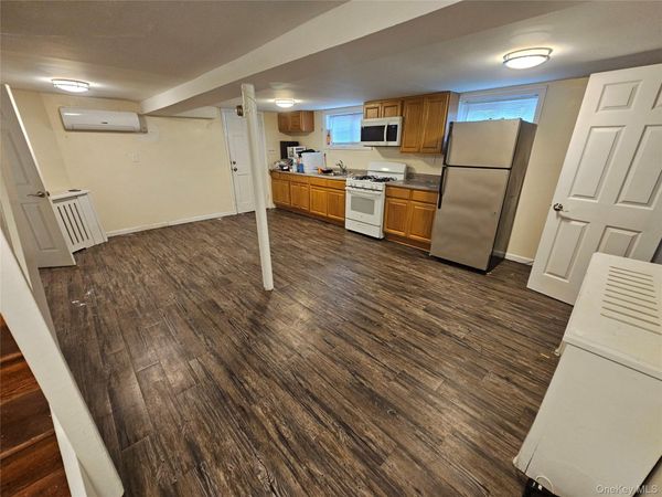 29 Devoe Street , Unit Basement, Dobbs Ferry, NY 10522